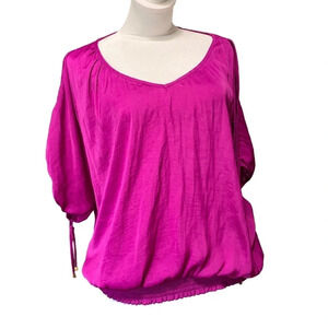 Jennifer Lopez Purple Short Sleeve Cold Shoulder blouse size small